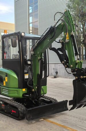 Bager X PRO 30 Kubota 3-tonski mini gosenični bager z razširljivo šasijo
