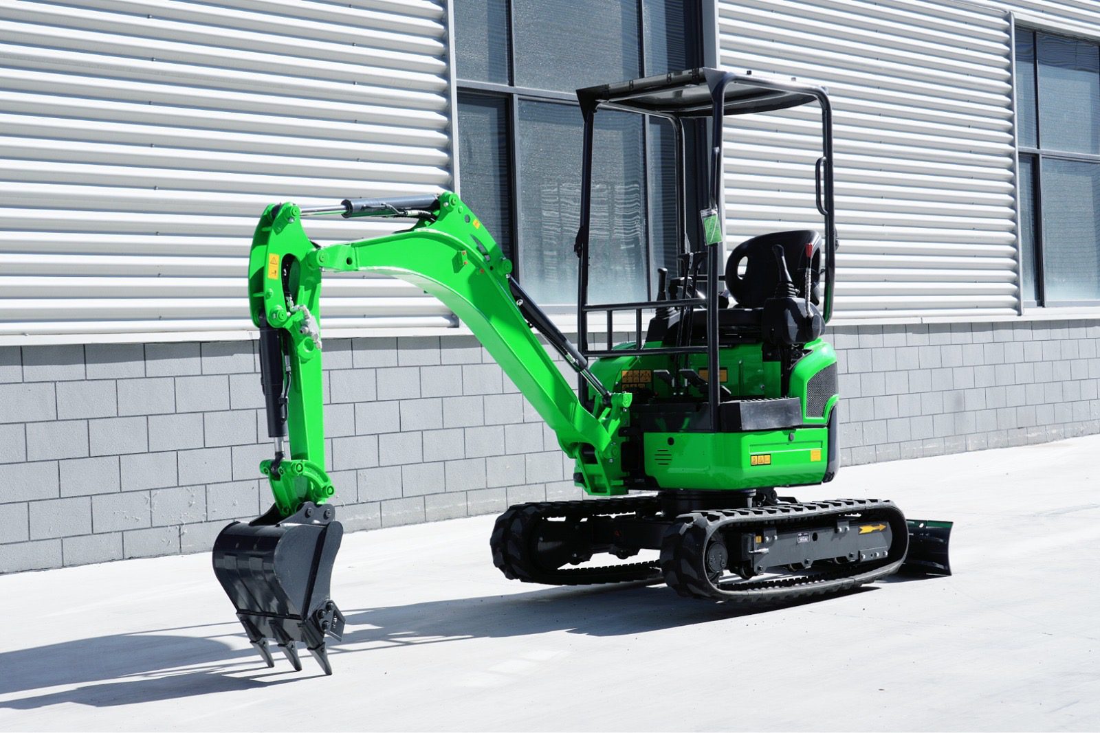 Bager X PRO XT20 Kubota D902 - slika 23