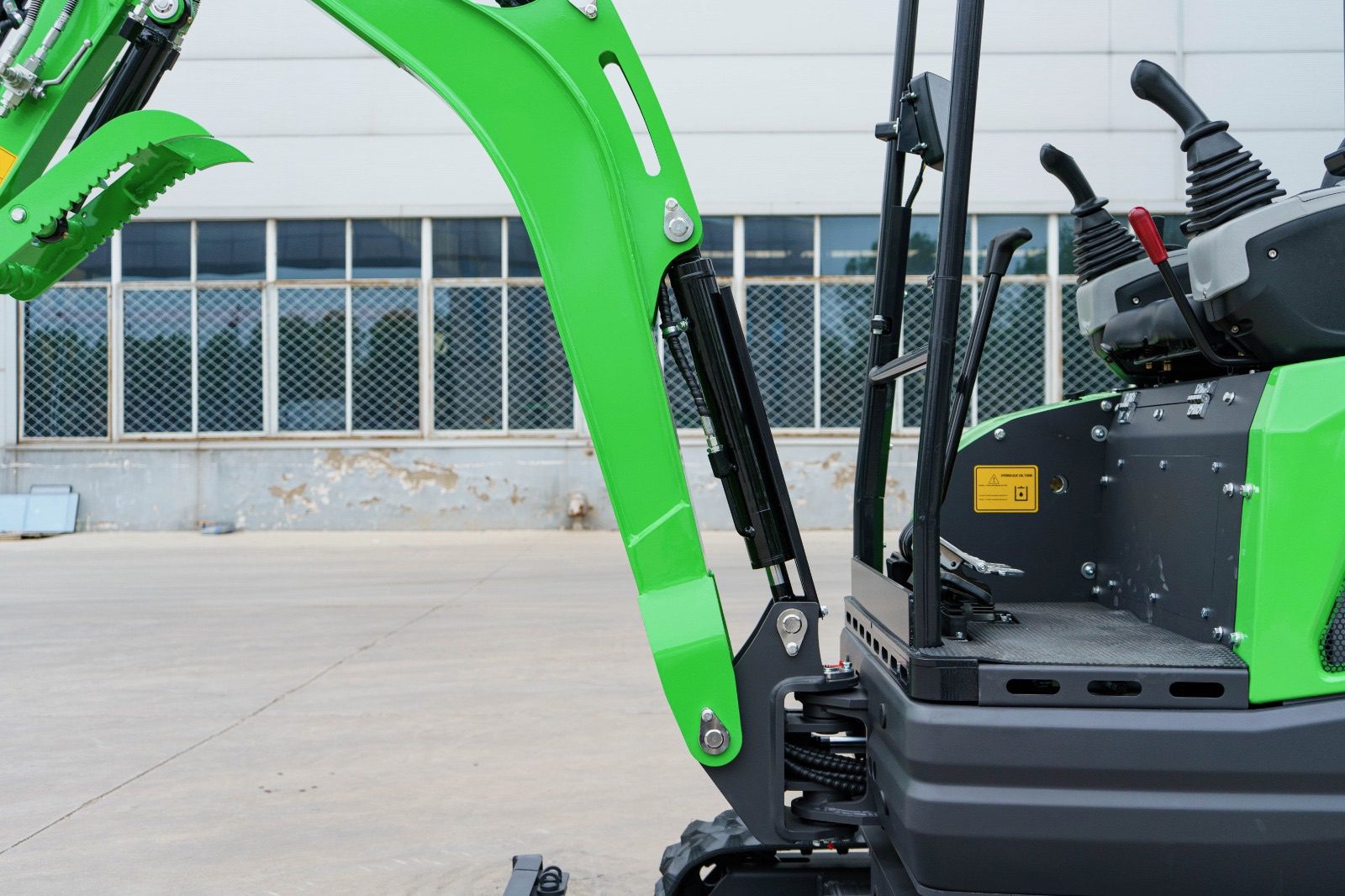 Bager X PRO 20 Kubota D902 - slika 7