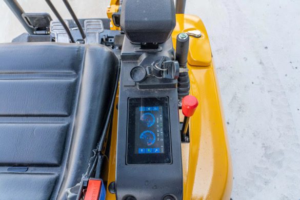 Bager X PRO XT20 Kubota D902 - slika 13